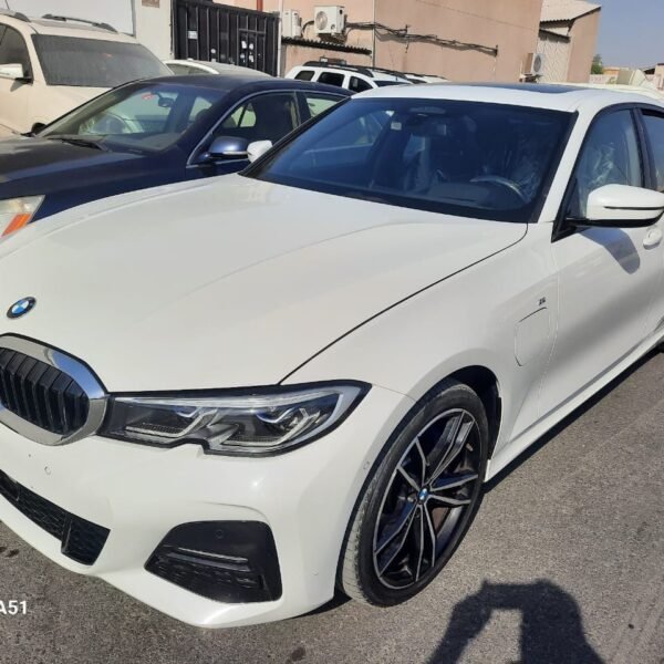 بي ام دبليو e330 موديل 2021 وارد اليابان كلين تايتل