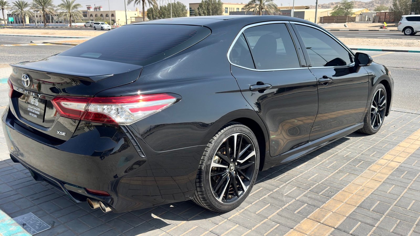 للبيع تويوتا كامري XSE فل اوبشن بانورما موديل 2018 اسود من الداخل بيج جلد
4 سلندر - الصورة 17